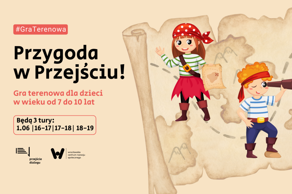 Gra terenowa dla dzieci w Przejście Dialogu. Na plakacie średniowieczna mapa i dzieci piraci.