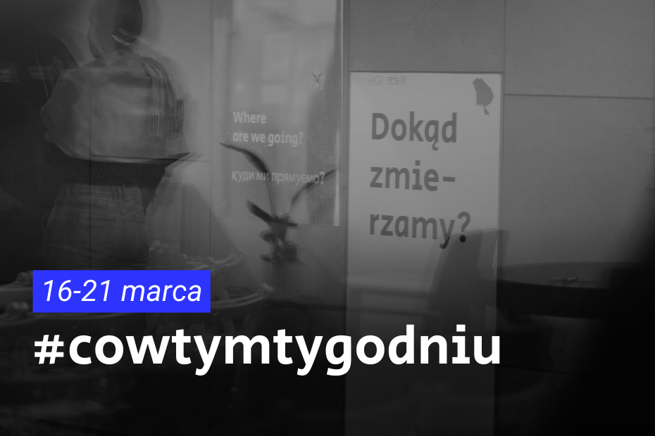 Plakat przedstawia tekst "cowtymygodniu" na tłe zdjecie przejścia podziemnego widok na plakat z tekstem " dokąd zmierzamy?"